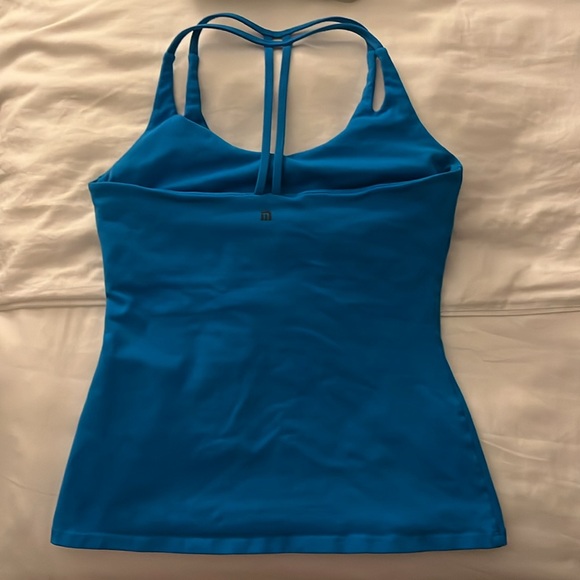 Montiel royal blue tank with built in. Size M - Picture 2 of 3